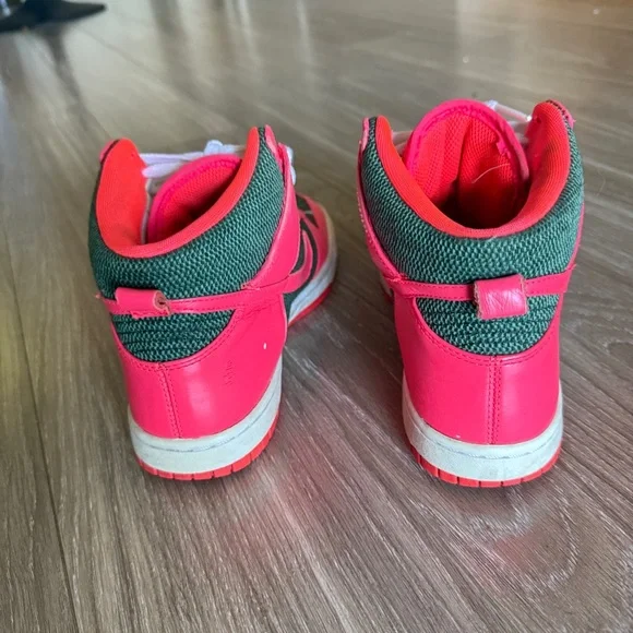 Maharam x Nike Women’s Dunk High Skinny Premium 'Seaweed Solar Red' size 7.5 - Picture 6 of 7